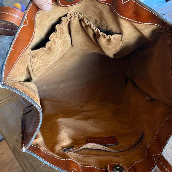 Patricia Nash Hand-Tooled Chestnut Leather Tote - Picture 4 of 4